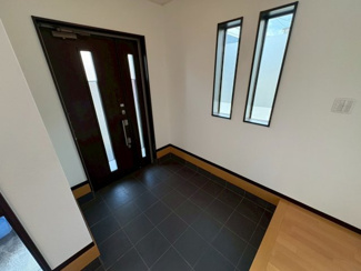 【玄関】 | 八千代通　中古一戸建