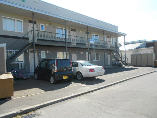 レジデンス東陽の駐車場