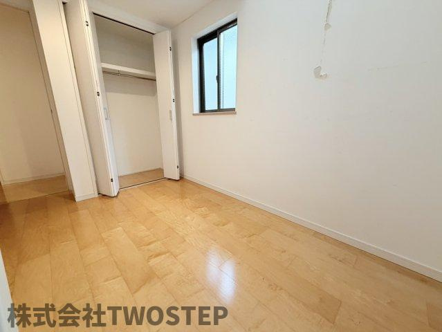 神戸市須磨区須磨浦通6丁目中古戸建の洋室