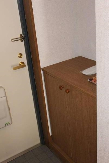 エムスタイル川原の玄関
