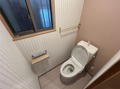 【トイレ】 | 花畑3丁目戸建て