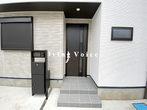 【玄関】 | 【仲介手数料０円】茅ヶ崎市浜須賀2期　新築一戸建て　全4棟 | 【仲介手数料０円】茅ヶ崎市浜須賀2期　新築一戸建て　全4棟