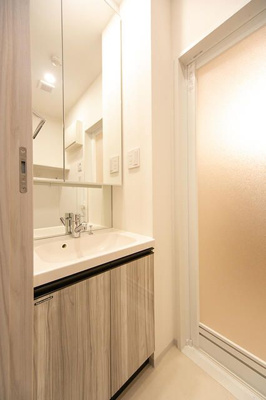 【洗面所】 | アヴニール三軒茶屋