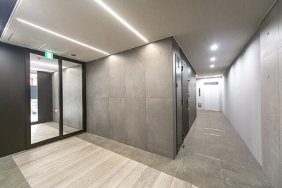 【ロビー】 | アヴニール三軒茶屋