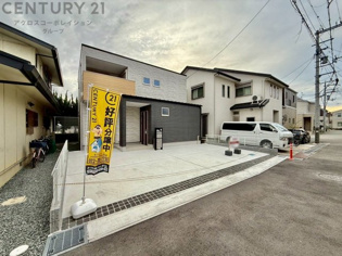 約9.8ｍの間口があり開放感があります。