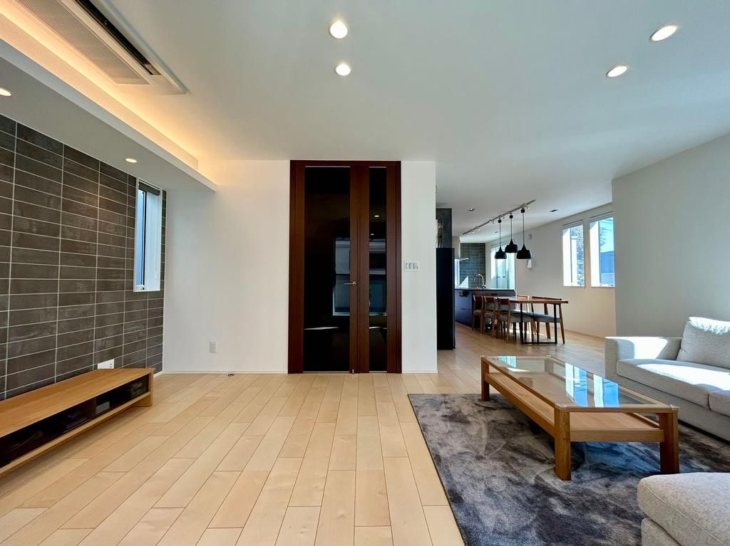 目黒区上目黒5丁目　中古戸建