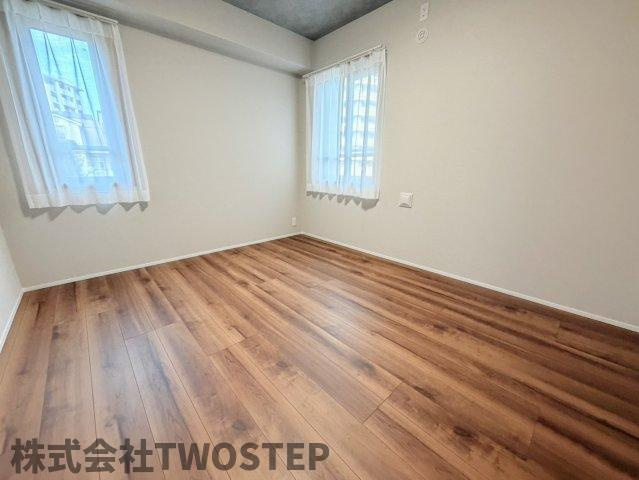 エクセルヴュー御崎公園の洋室