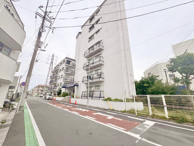 サンパレス青戸の外観