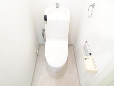 【トイレ】 | カステーロフチ