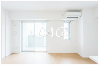 【居間・リビング】 | Ｓａｉｎｔ－Ｃｌａｉｒ　Ｋａｗａｓａｋｉ | 洋室のお部屋です。