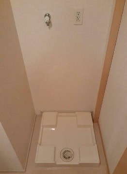 【設備】 | アクア.M | 室内洗濯機置き場。