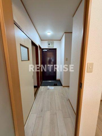 サンハイツ小池の玄関