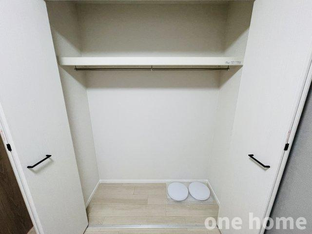 セントラルパレス千船アルテアの収納|◆約4.0帖洋室 収納です！ハンガーパイプ×枕棚付きで収納がしやすく、しっかり収納ができます！