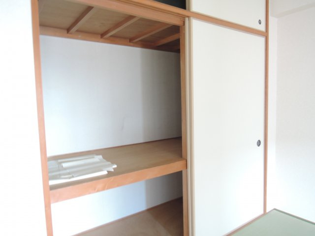 キャピタルグレイスの収納