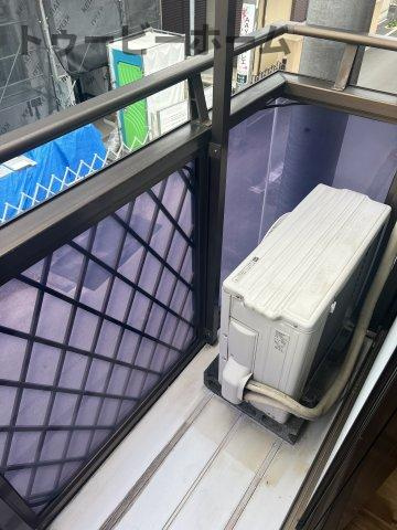 ヴィラパルステージⅠのバルコニー|暖かな日差しのふりそそぐバルコニー