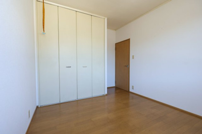 【洋室】 | プルミエール | 北側洋室