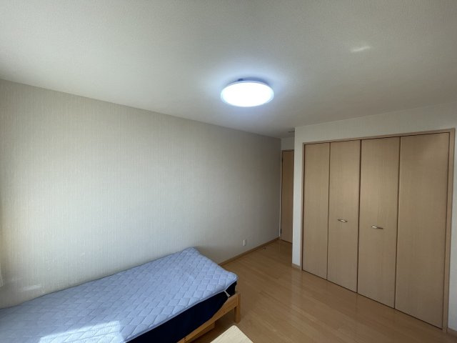 大津市松が丘1丁目　中古戸建の洋室