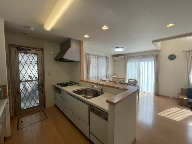 大津市松が丘1丁目　中古戸建のキッチン