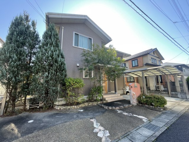 大津市松が丘1丁目　中古戸建の外観