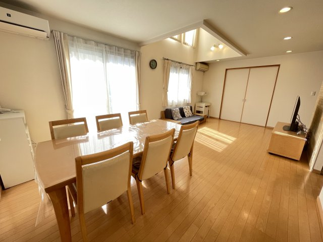 大津市松が丘1丁目　中古戸建の居間・リビング