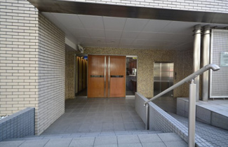 【エントランス】