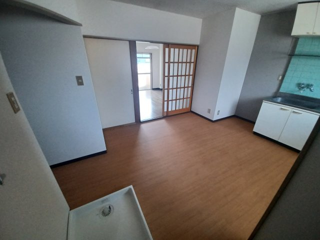 クイーンハイツの居間・リビング