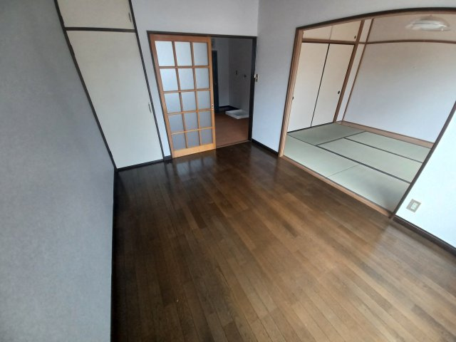 クイーンハイツの居間・リビング