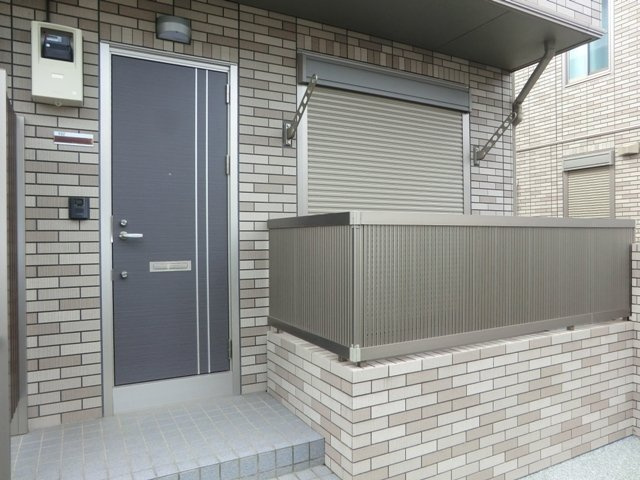 エスポワール（本太）の玄関