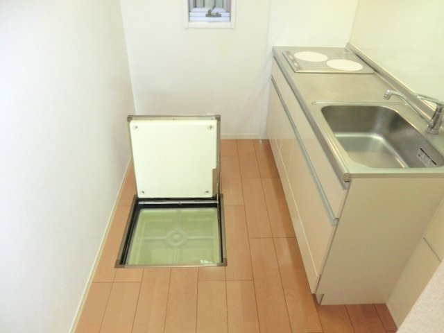 エスポワール（本太）のキッチン|★キッチンに床下収納を設置★