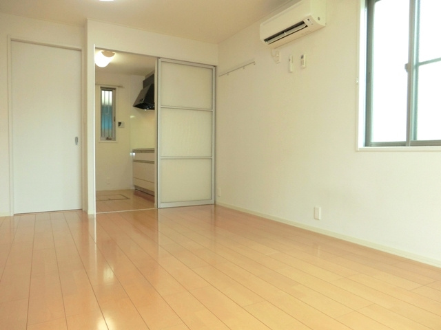 エスポワール（本太）の内装|★居室にエアコンを１基・完備しています★