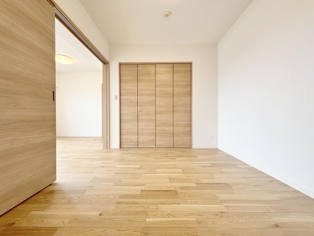 ナイスアーバン京成高砂フロンテージの洋室