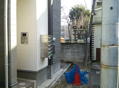 【エントランス】 | 抜弁天フラット