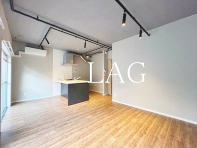 【居間・リビング】 | ReDEAL子安町 | 洋室のお部屋です。