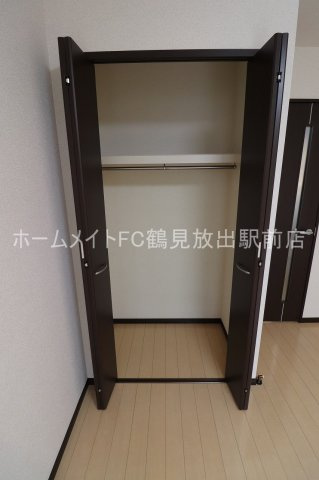 東大阪市稲田新町２丁目のハイツの収納