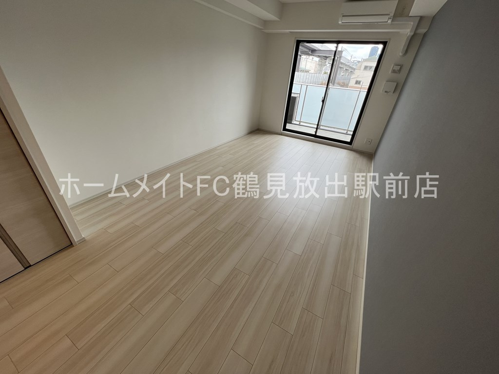 大阪市城東区鴫野東２丁目の賃貸マンションの居間・リビング