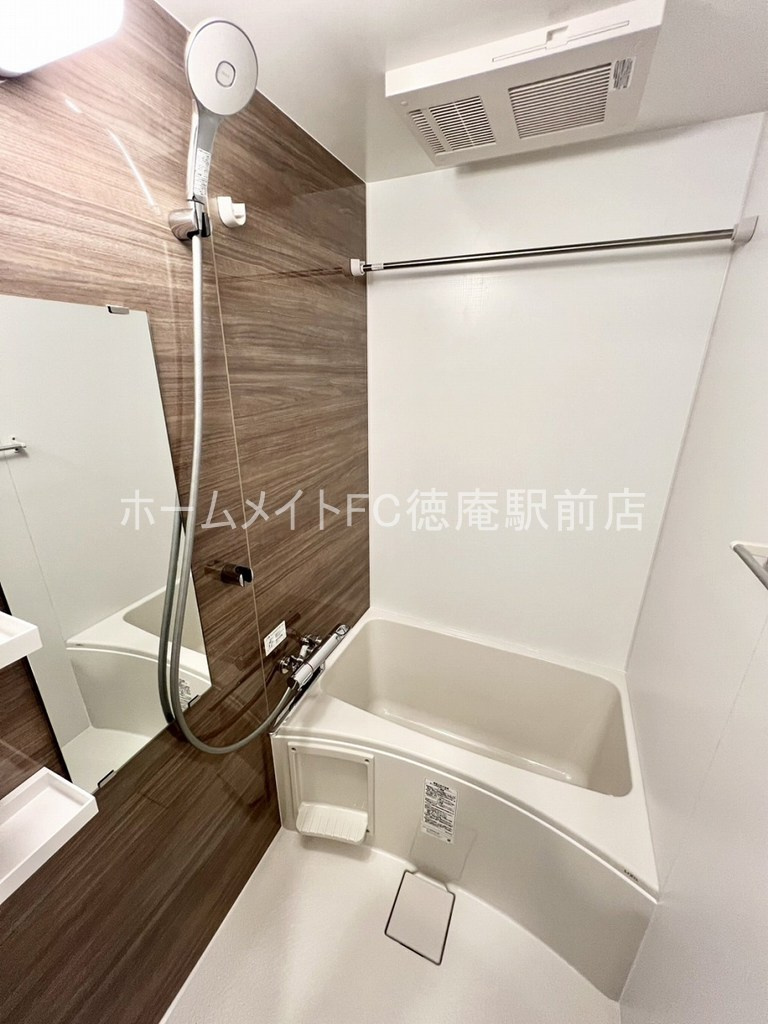 東大阪市高井田西６丁目の賃貸マンションの浴室