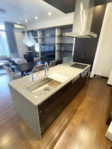 大阪市中央区玉造１丁目の賃貸マンションのキッチン