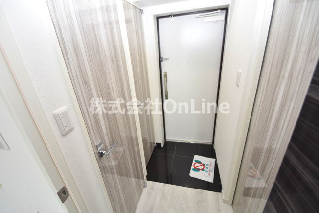 【玄関】 | リアライズ布施駅前
