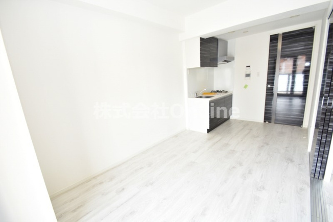 【居間・リビング】 | リアライズ布施駅前