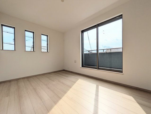 神戸市垂水区霞ケ丘６丁目新築戸建１号棟の洋室