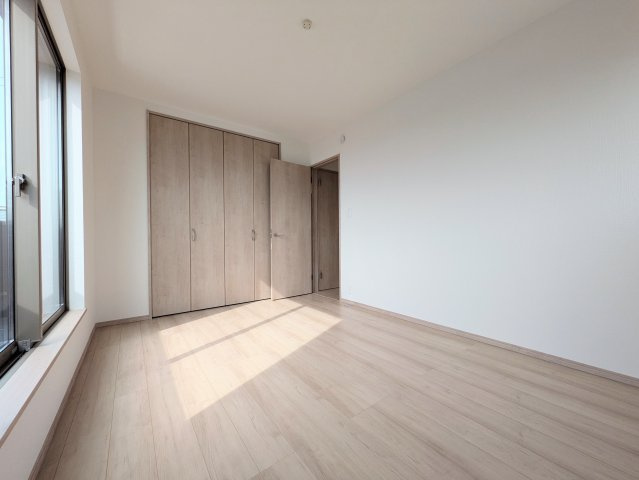 神戸市垂水区霞ケ丘６丁目新築戸建１号棟の洋室