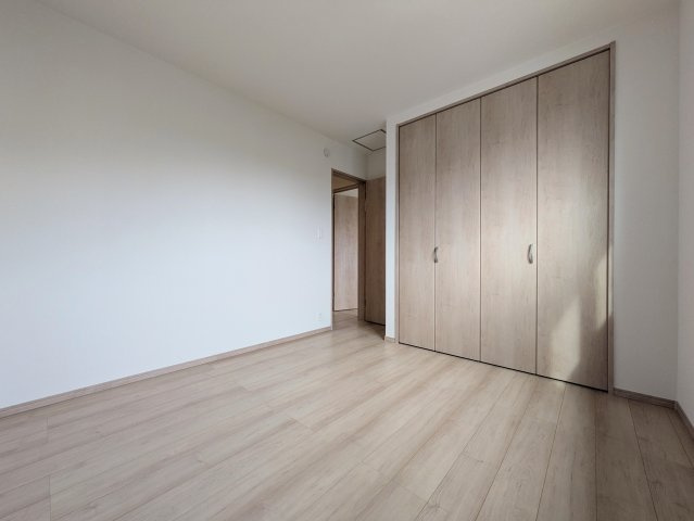 神戸市垂水区霞ケ丘６丁目新築戸建１号棟の洋室