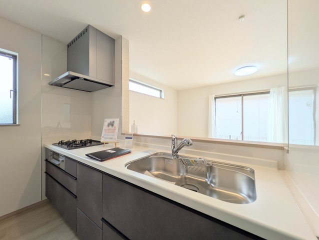神戸市垂水区霞ケ丘６丁目新築戸建１号棟のキッチン