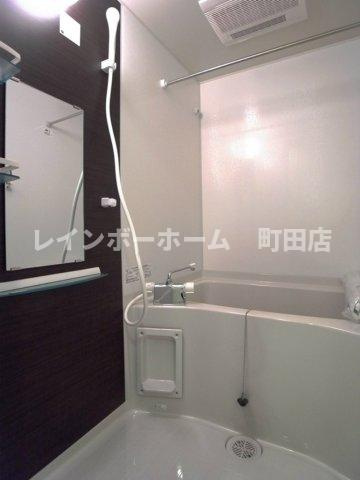 リブリ・コンソラトゥール※初期費用分割あと払いサービス利用可能物件の浴室