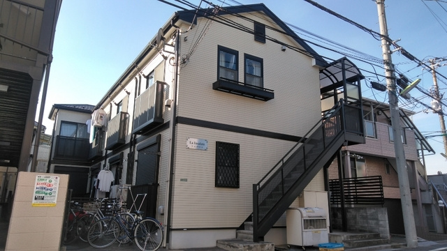 ラ・インサラーテ