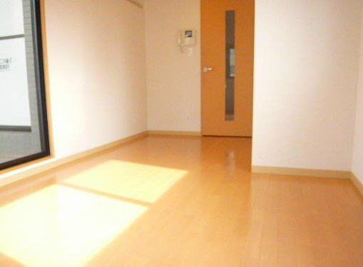 中野区南台２丁目の賃貸マンションの居間・リビング