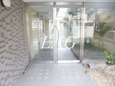 【エントランス】 | スカイコート駒場東大前 | エントランスです。