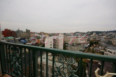 【玄関】 | モンレーヴ市崎