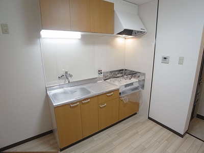 【キッチン】 | 品川第8マンション | 2口ガスコンロ付の、広々キッチン