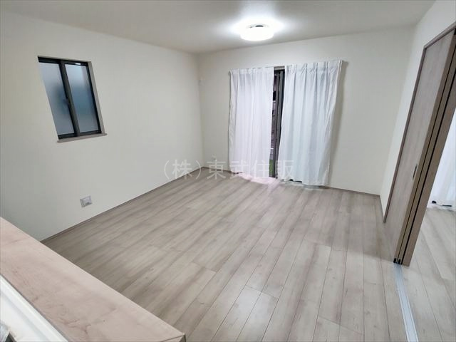 【居間・リビング】 | 川越市砂久保　全１棟 | 使いやすい居間です